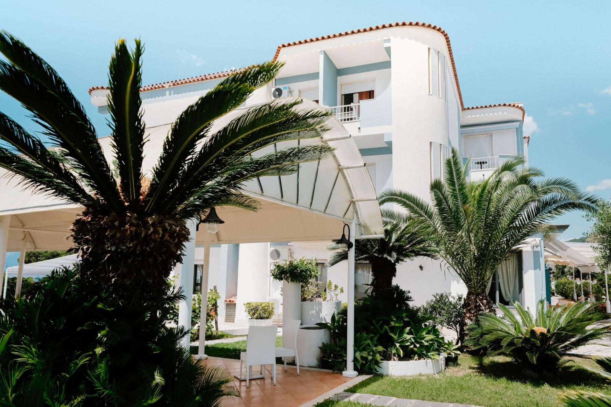 Mediterraneo 4*