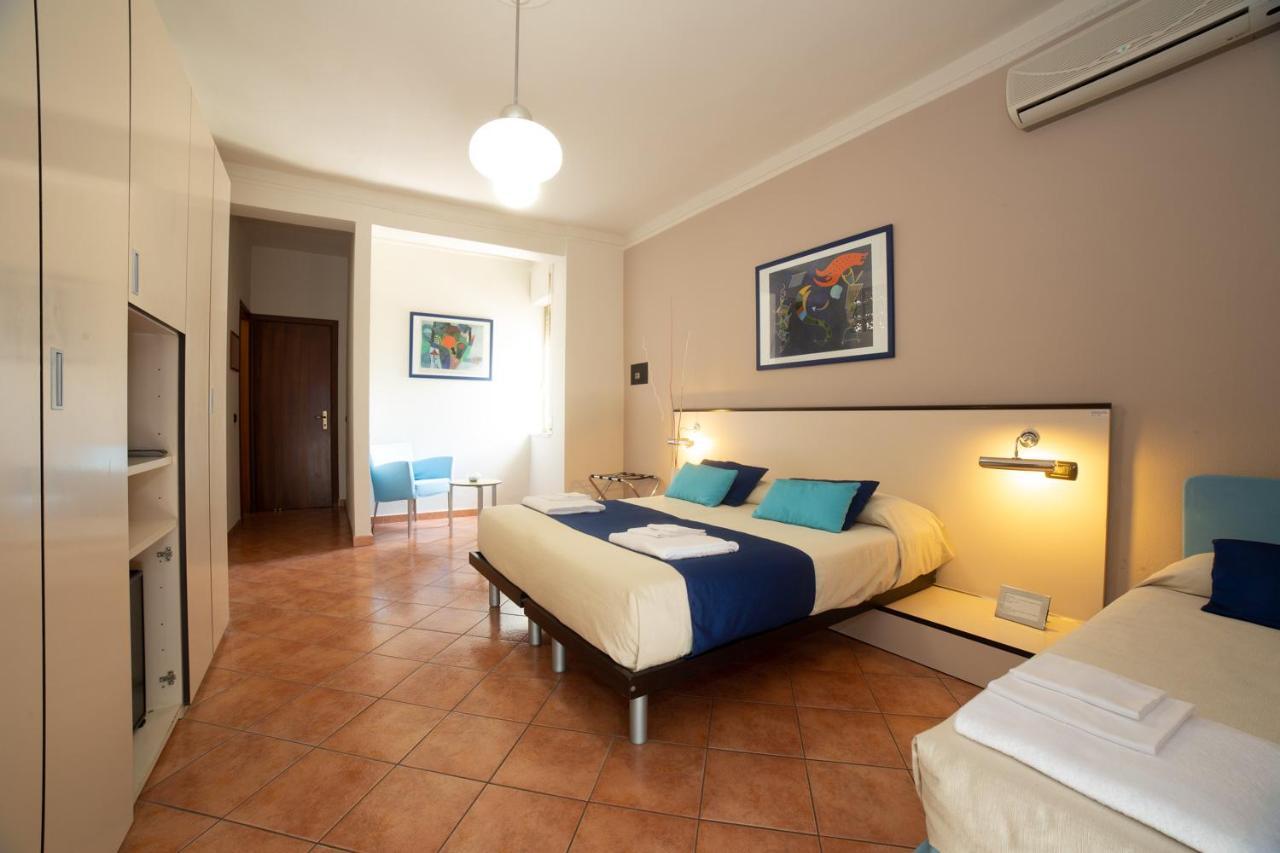 Hotel Mediterraneo Sapri 4*