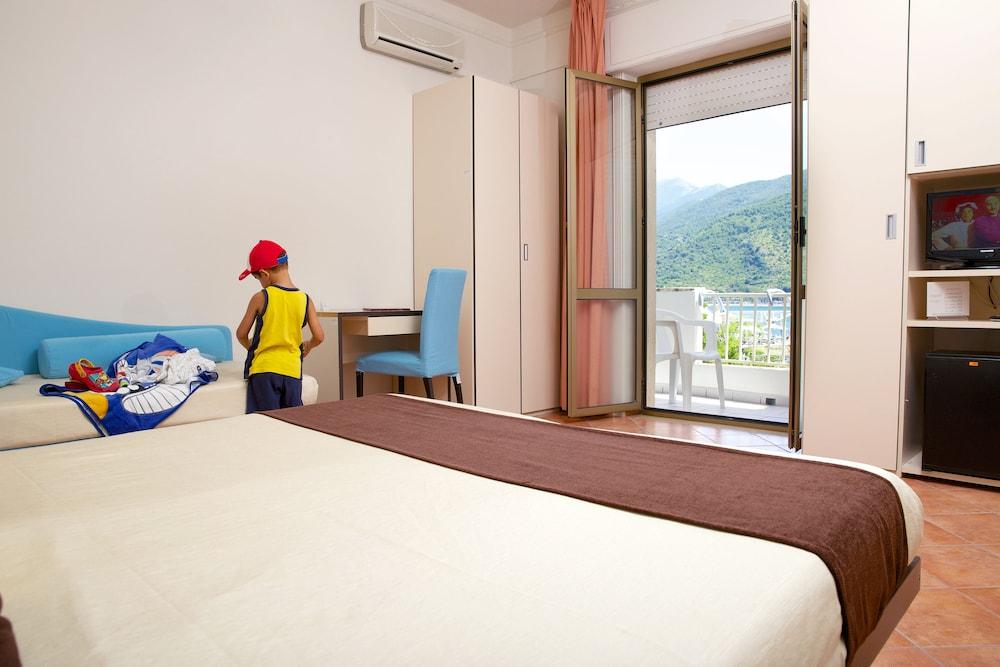 Mediterraneo Hotel Sapri