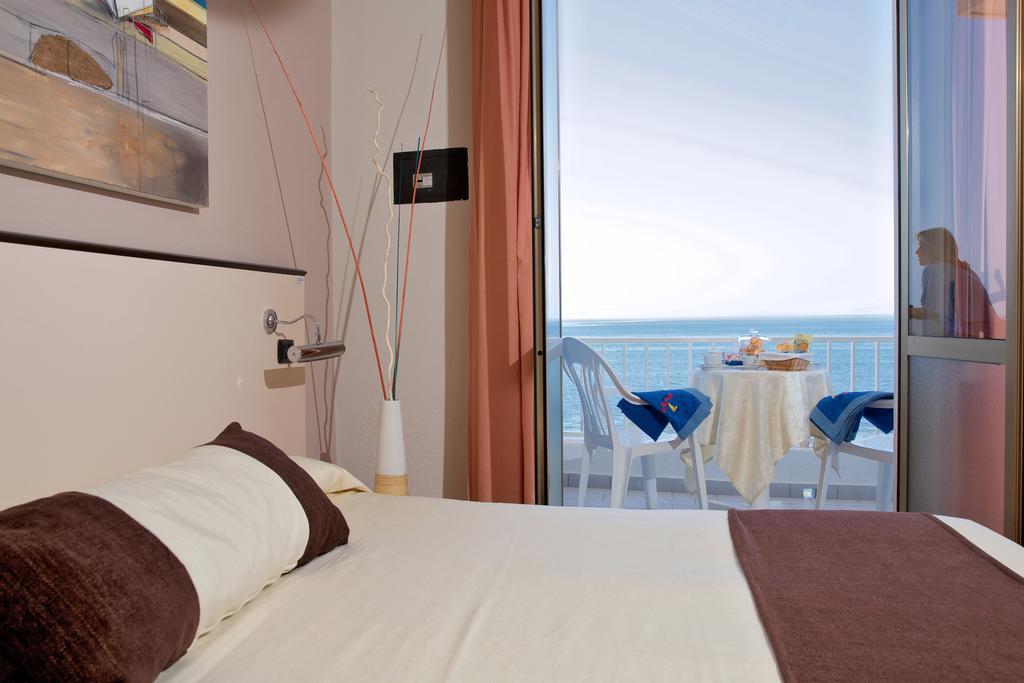 Mediterraneo 4* Sapri