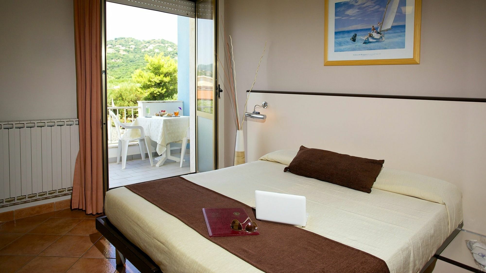 Mediterraneo 4*